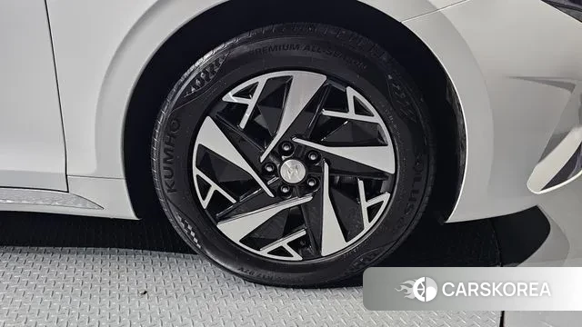 Hyundai The New Grandeur IG Hybrid id 3747346 из Кореи 15