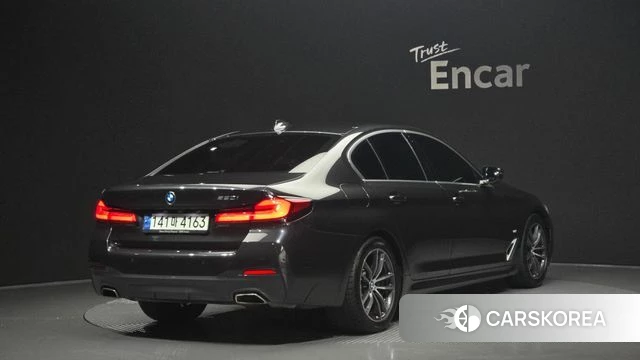 BMW 5 Series (G30) id 4744677 из Кореи 30