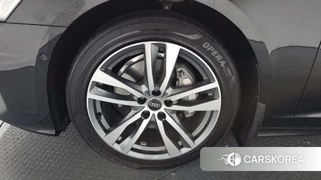 Audi A6 (C8) id 3483186 из Кореи 15