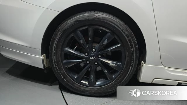 Kia The New Carnival id 4662920 из Кореи 27