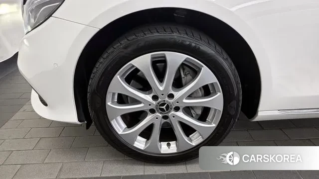 Mercedes-Benz E-Class W213 id 3336330 из Кореи 15