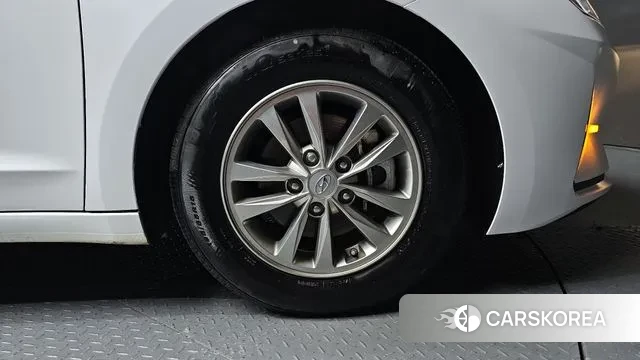 Hyundai The New Avante AD id 3004741 из Кореи 15