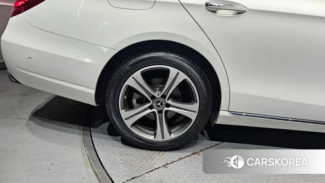 Mercedes-Benz E-Class W213 id 4586994 из Кореи 25