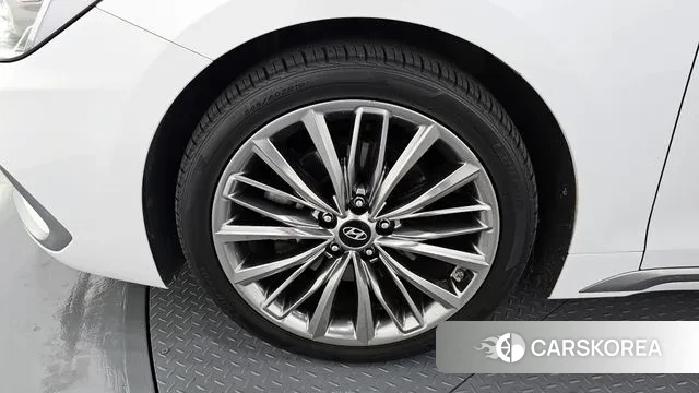 Hyundai Grandeur IG id 3325043 из Кореи 15