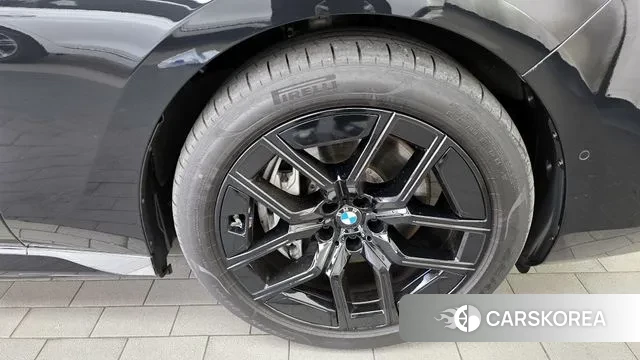 BMW i7 (G70) id 3310505 из Кореи 15