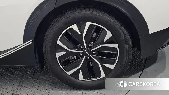 Kia EV6 id 3027466 из Кореи 15