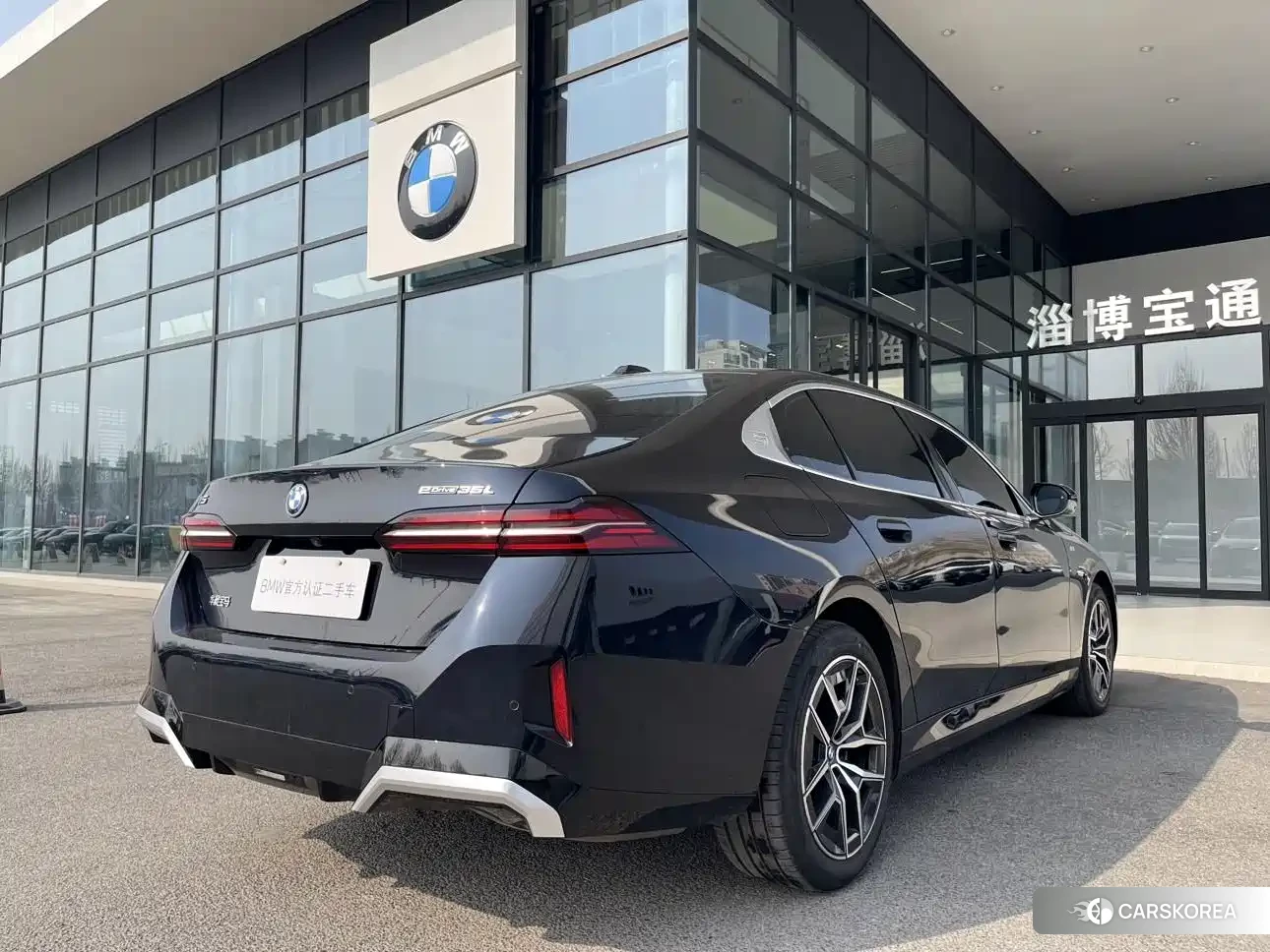 BMW i5 id 4539053 из Китая 11