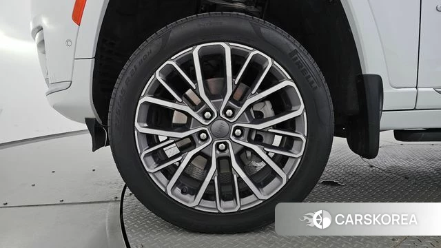 Jeep Grand Cherokee (WL) id 4640691 из Кореи 35