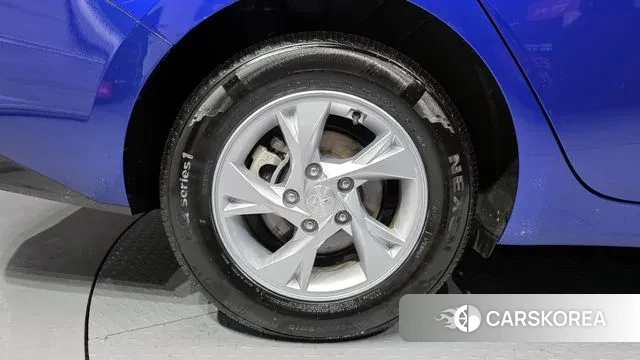 Hyundai Avante (CN7) id 3468888 из Кореи 15