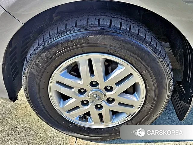 Hyundai The New Grand Starex id 3238559 из Кореи 12