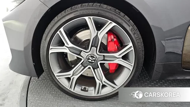 Kia Stinger id 3622142 из Кореи 15