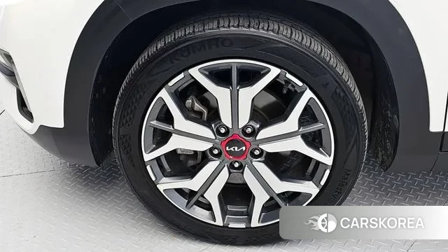 Kia Seltos id 3002893 из Кореи 15