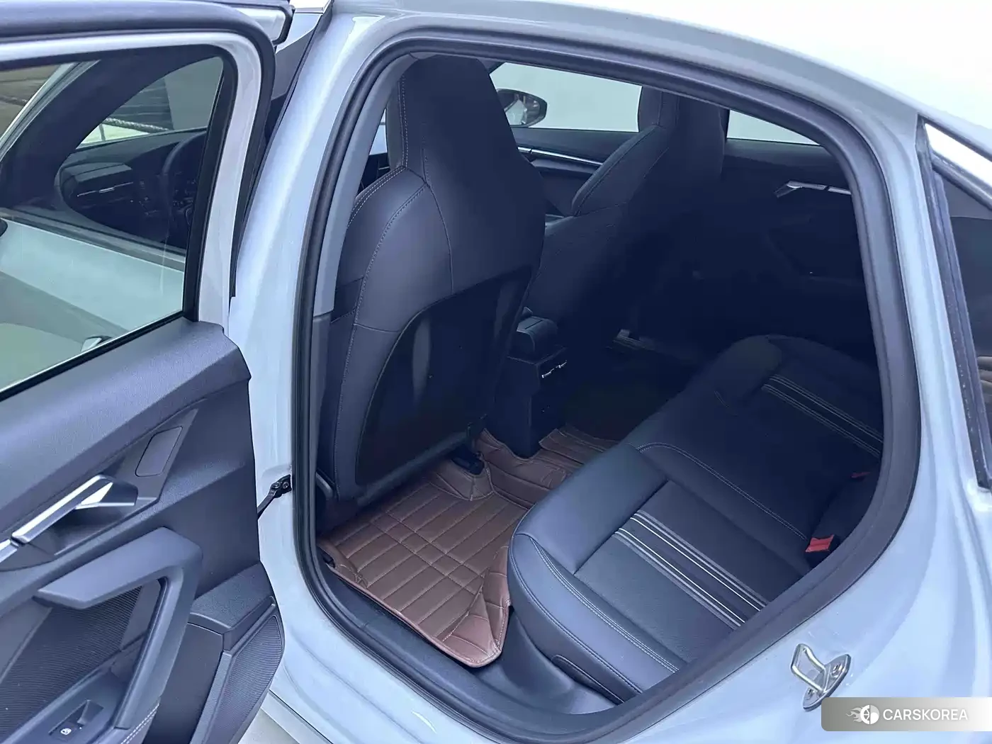 Audi A3 id 4681255 из Китая 17