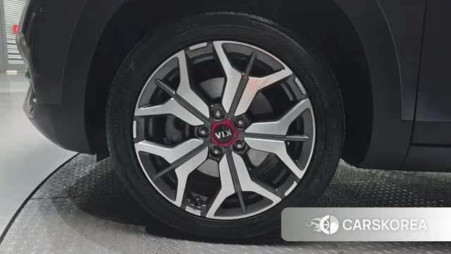 Kia Seltos id 3697439 из Кореи 15