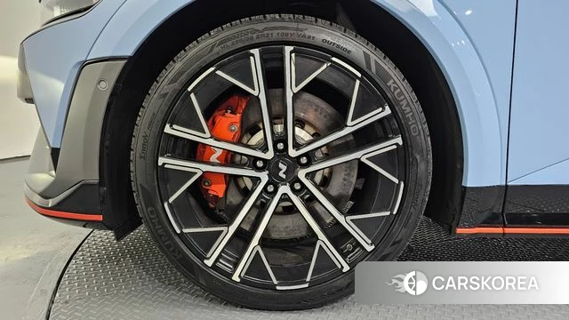 Hyundai Ionic 5 id 3921721 из Кореи 15