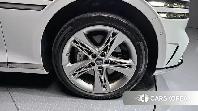 Genesis G90 (RS4) id 3186240 из Кореи 15