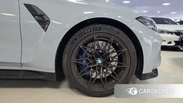 BMW M3 (G80) 2026 Серебристо-серый из Кореи, фото 5