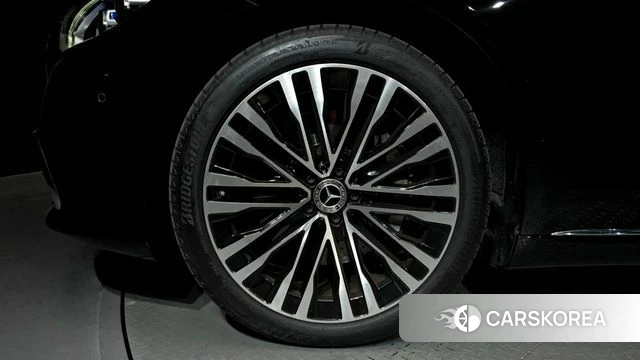 Mercedes-Benz S-Class W223 id 4308388 из Кореи 26