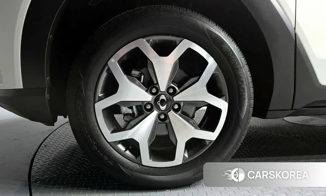 Ssangyong The New Torres id 4360123 из Кореи 15