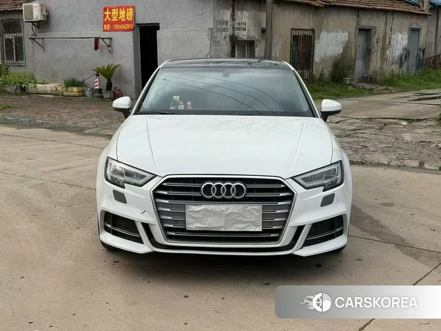 Audi A3 2021 Белый из Китая, фото 5