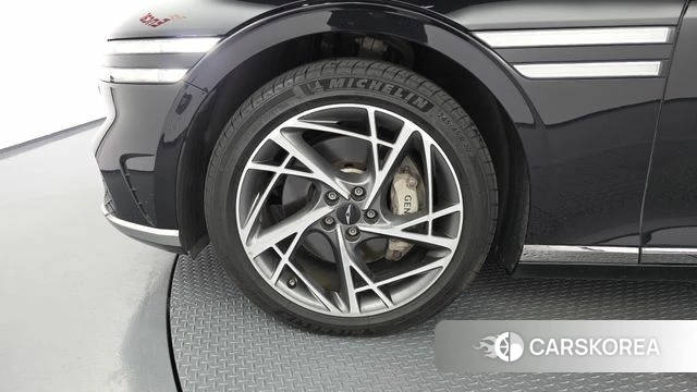 Genesis G90 (RS4) id 4835369 из Кореи 31