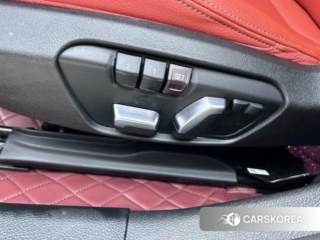BMW 1 series id 4278424 из Китая 25