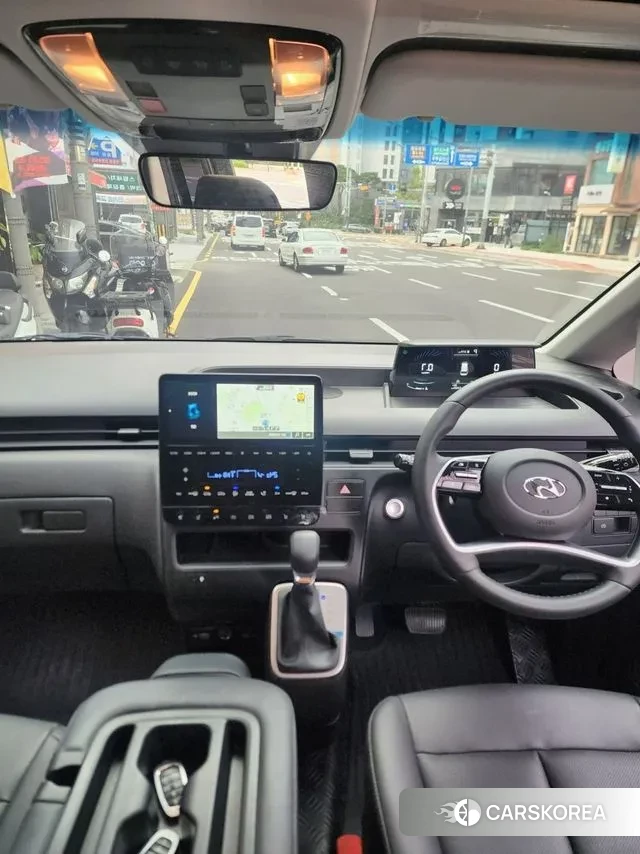 Hyundai Staria 2024 Серый из Кореи, фото 5