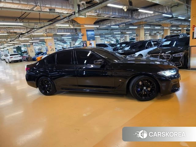 BMW 5 Series (G30) id 4741046 из Кореи 13