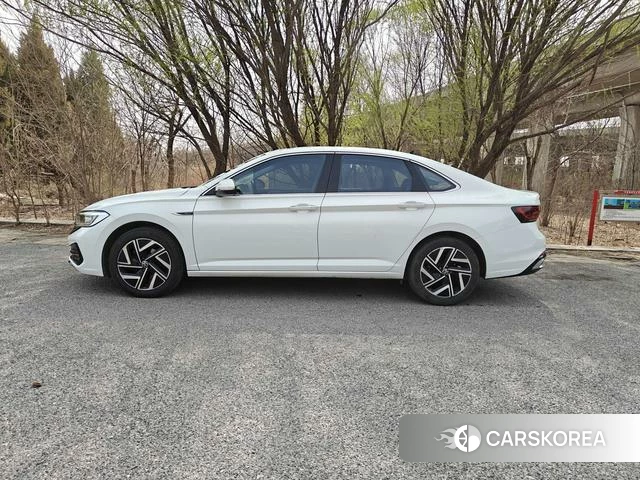 Volkswagen Sagitar id 4262578 из Китая 11