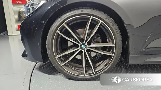 BMW 3 Series (G20) id 3002908 из Кореи 15