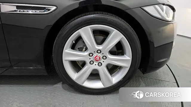 Jaguar XE id 3460001 из Кореи 15