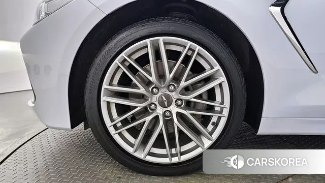 Genesis G70 id 3176480 из Кореи 15