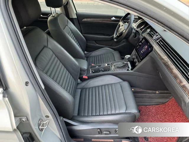 Volkswagen Magotan id 4221351 из Китая 17