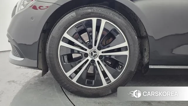 Mercedes-Benz E-Class W213 id 3777919 из Кореи 15