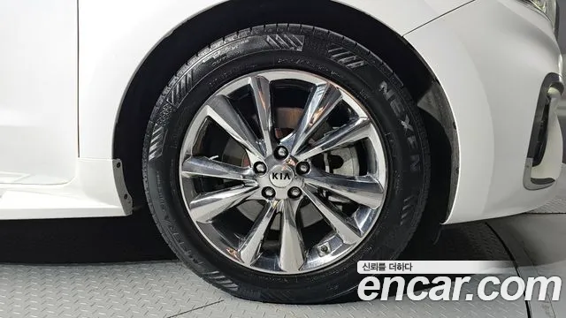 Kia The New Carnival id 2679941 из Кореи 15