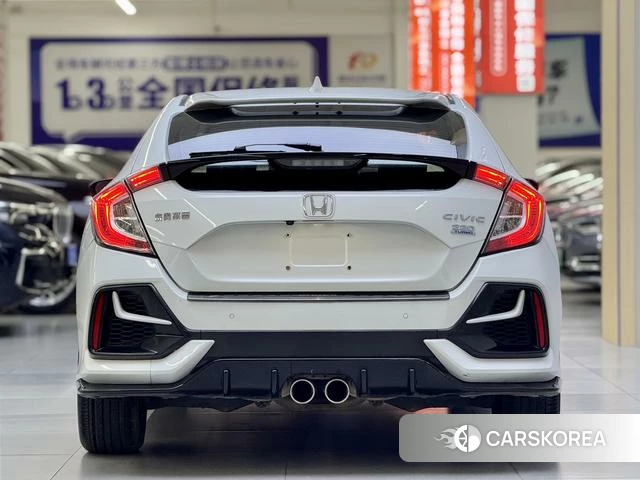 Honda Civic id 4220978 из Китая 8