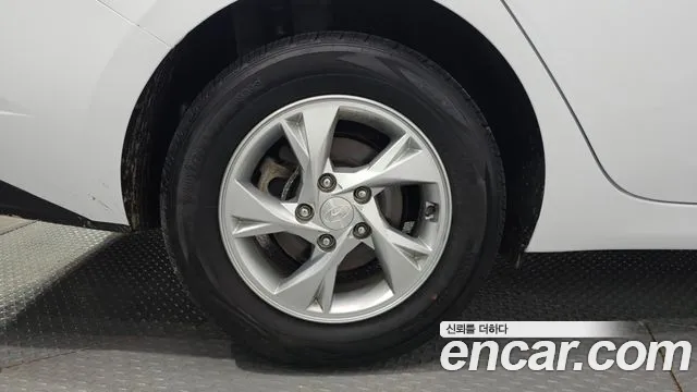 Hyundai Avante (CN7) id 2719174 из Кореи 15