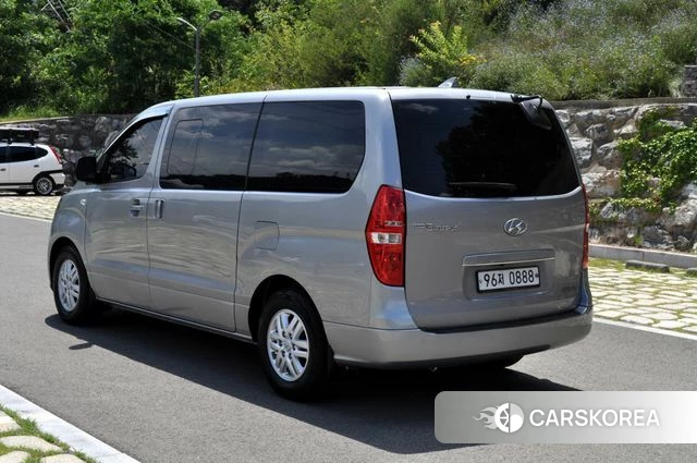Hyundai The New Grand Starex id 4447329 из Кореи 15