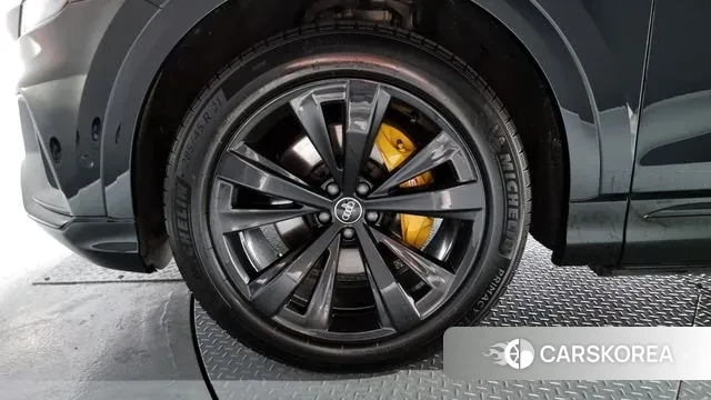 Audi Q8 (4M) id 2895139 из Кореи 15