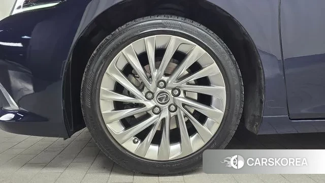 Lexus ES300h 7th generation id 3636340 из Кореи 15