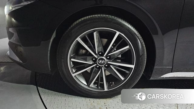 Hyundai The New Grandeur IG id 4250513 из Кореи 28