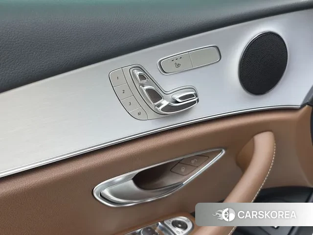 Mercedes-Benz E-Class W213 id 3214229 из Кореи 15