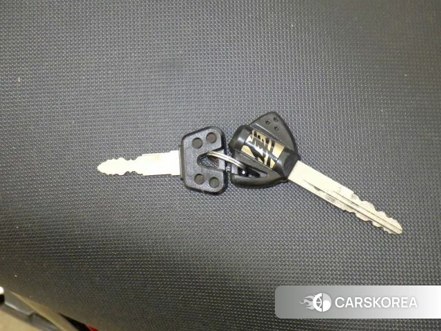 Suzuki GSX1300R HAYABUSA id 3947613 из Японии 21