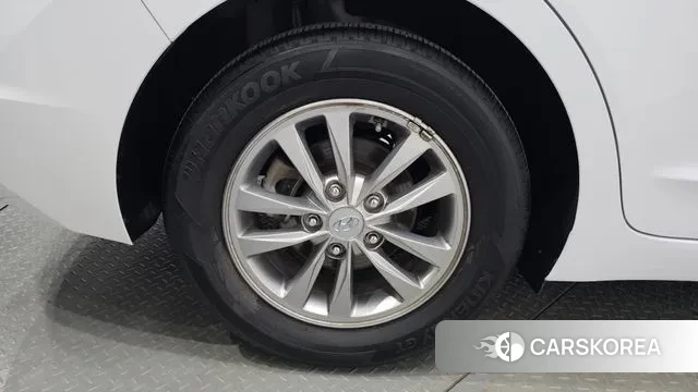 Hyundai The New Avante AD id 3265139 из Кореи 15