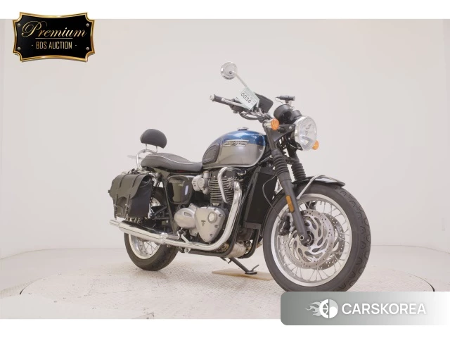 Проданный Triumph BONNEVILLE T120 2022 из Японии, фото 4