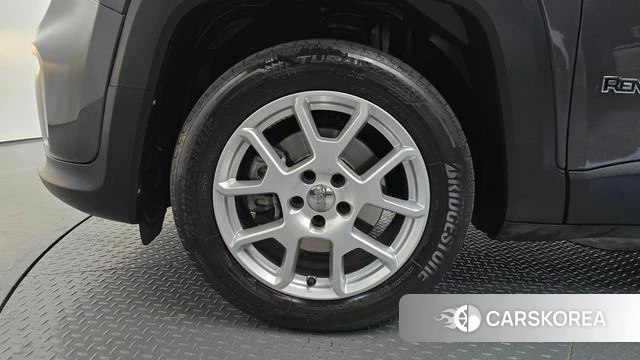 Jeep Renegade id 4389177 из Кореи 15