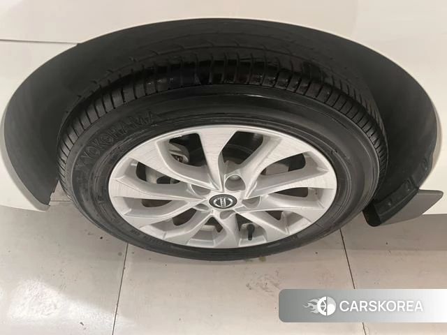 Nissan Xuan Yi id 4261956 из Китая 7