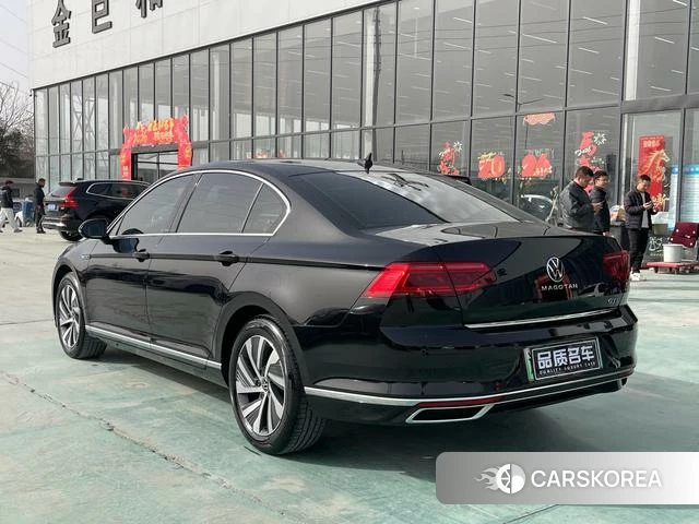 Volkswagen Magotan PHEV id 4290822 из Китая 9