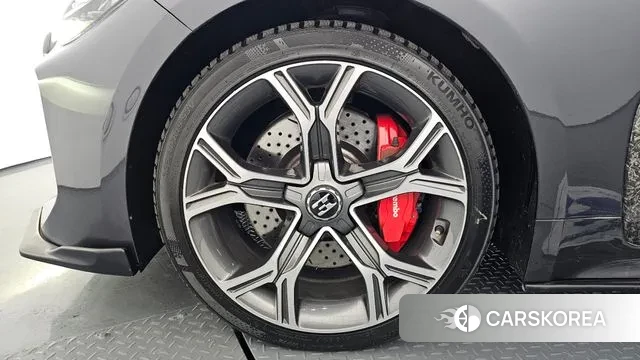 Kia Stinger id 3703130 из Кореи 15