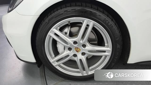 Porsche Panamera (971) id 4345306 из Кореи 15